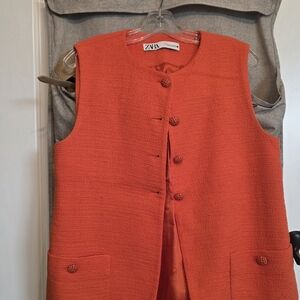 Zara Orange Textured Sleeveless Vest